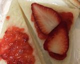 食パン1枚で！断面いちごサンド♡作り方4写真