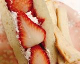 食パン1枚で！断面いちごサンド♡作り方7写真