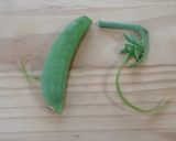 【野菜ソムリエ】スナップエンドウの筋取り作り方2写真