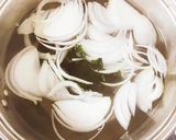 玉ねぎと麩のみそ汁作り方2写真