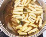 玉ねぎと麩のみそ汁作り方3写真