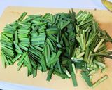 ニラ大量消費！ご飯が進むピリ辛ごま和え作り方4写真