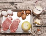 濃厚きのこソースで食べるドイツ風カツレツ作り方1写真