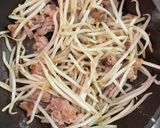 豚こま肉ともやしのオイスター炒め作り方4写真