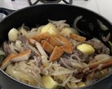 給食のレシピ「呉の肉じゃが」作り方3写真