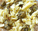 ふきのとう味噌をのせてオートミールのピザ作り方5写真