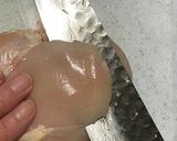 青椒肉絲にどうぞ！鶏胸肉の細切り方法作り方2写真