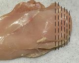 青椒肉絲にどうぞ！鶏胸肉の細切り方法作り方5写真