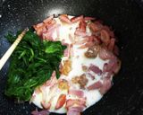 簡単！ほうれん草とベーコンの味噌クリーム作り方3写真