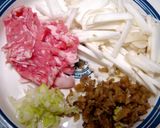 豆腐と薄切り豚肉とかぶら　ザーサイ炒め煮作り方1写真