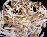 豆腐と薄切り豚肉とかぶら　ザーサイ炒め煮作り方4写真