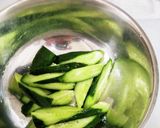 胸肉、ザーサイ、キュウリのさっぱり和え作り方3写真