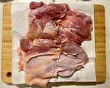 鳥もも肉好き必見。焼いて茹でてホロホロ肉作り方1写真