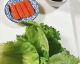 レタスとカニカマとワカメのサラダ作り方1写真