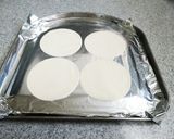 餃子の皮とミートソースでピザ風♪作り方4写真
