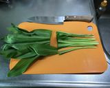 アイヌネギの塩胡椒炒め作り方1写真