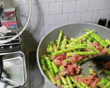 姫筍と挽肉とキクラゲの炒めもの作り方3写真