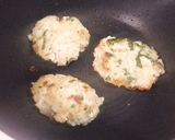 栄養満点で簡単♡鶏ひき肉の豆腐ハンバーグ作り方4写真