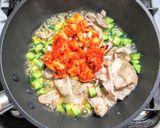 豚こま肉とキュウリのキムチ炒め作り方4写真
