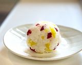 混ぜおにぎり用の梅干しをハサミで小さく！作り方5写真