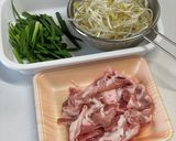 豚肉とニラもやしのオイスターソース炒め作り方1写真