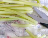 春に食べたい♡【ツワの煮しめ】作り方1写真