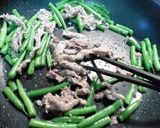 さやいんげんと牛肉の味噌玉チリ炒め作り方4写真
