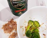 お弁当緑おかず　ブロッコリーおかかチーズ作り方2写真