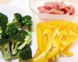 豚肉ブロッコリーパプリカの甘酢炒め作り方1写真