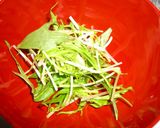 シャキ水菜とカリ焼きあげのお味噌汁作り方1写真