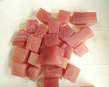 材料2つ★マグロの蒲焼きたれ漬け作り方1写真