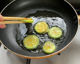ズッキーニ揚げ焼き　ヤンニョムタレ添え作り方5写真