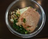 ふわふわ鶏団子と白菜のスープ作り方1写真