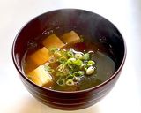 豆腐とワカメの普通のお味噌汁作り方6写真