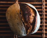 ルヴァン酵母で焼くかっこいいカンパーニュ作り方24写真