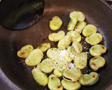 皮まで美味しい！簡単そら豆塩炒め作り方4写真