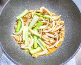 アサリと豆腐と小松菜の中華みそ炒め煮作り方3写真