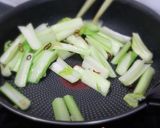 ヘルシー♪小松菜としいたけのペペロン炒め作り方5写真