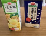 バナナとパインジュースと豆乳のスムージー作り方1写真