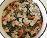 定番の【わらびと豚の炊き込みご飯】作り方3写真