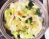 レタスとカニカマの中華スープ作り方6写真