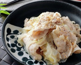 材料2つ☆豚こまと新玉葱の簡単旨塩炒め。作り方8写真