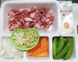 豚こま肉とアーモンドミルクのスープ作り方1写真