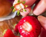 いちごのヘタ取り カニフォークで!作り方3写真