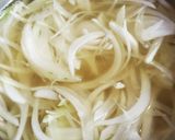 角煮の下茹で汁でオニオングラタンスープ作り方2写真