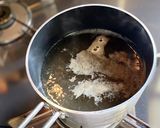 基本！大根、油揚げ、きのこのお味噌汁作り方4写真