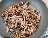 きのこ魚介薫♡コンソメソースのオムライス作り方2写真