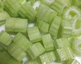 〔常備菜〕セロリのピクルス＊アチャール作り方1写真