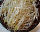 簡単！美味♪もやしの旨辛ごまナムル♪作り方1写真