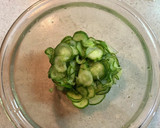 きゅうりとちくわとわかめの味噌マヨ和え作り方1写真